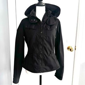 Lululemon Black Out and About Hooded Jacket 8 EUC